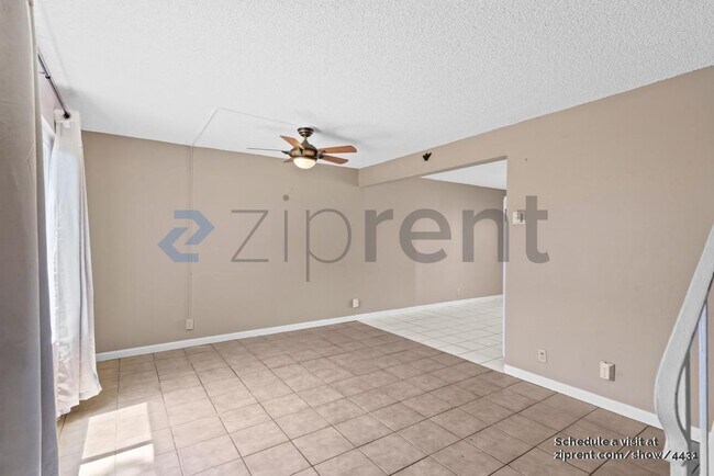 Building Photo - 38539 Royal Ann Common