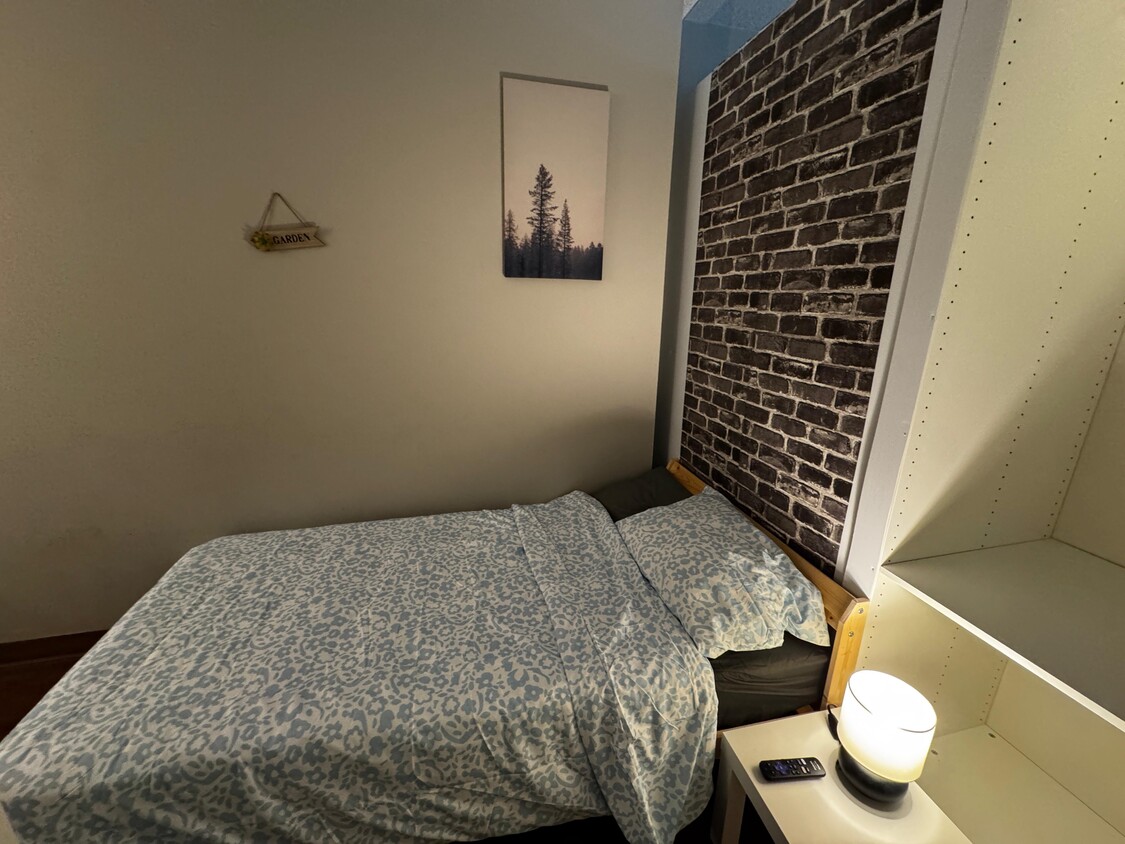 Photo principale - 2416-2414 14 St SW