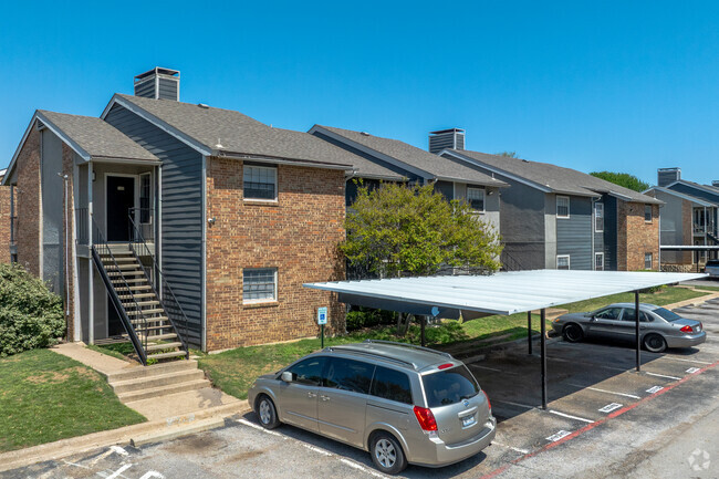Building Photo - Fox Hollow Lewisville