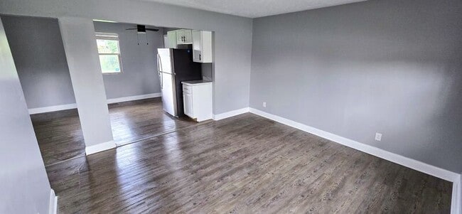 Building Photo - 1386 Faber Ave