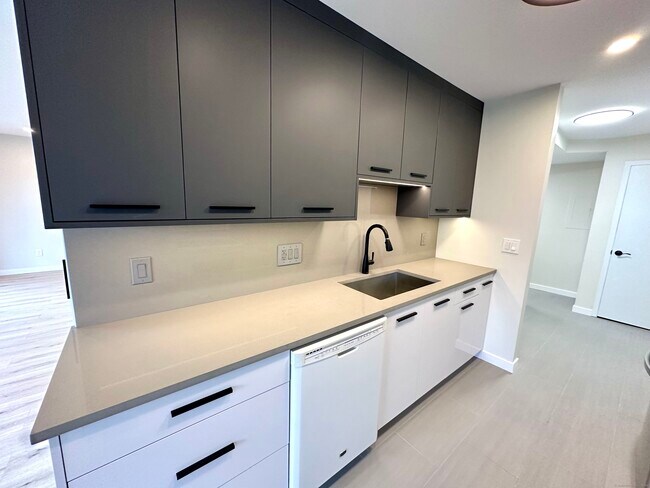 Foto del edificio - 241 Hamilton Ave