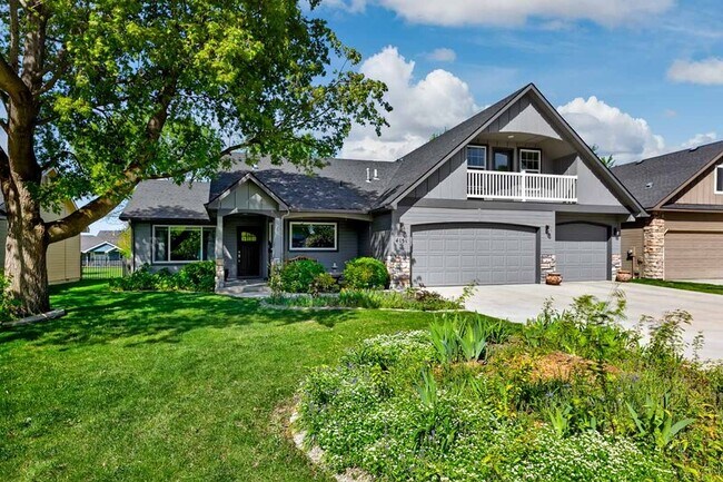 Foto del edificio - 4151 N Clearbrook Pl