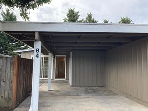 Building Photo - 84-86 Kourt Dr