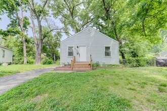 Building Photo - 8067 Aline Ave