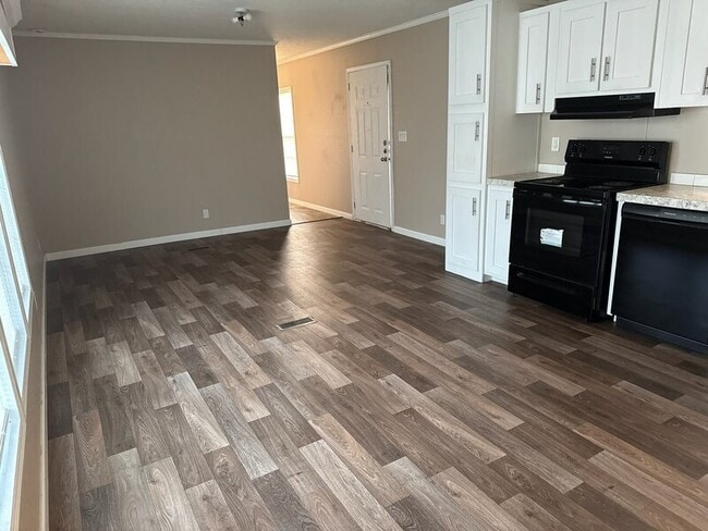 Foto del edificio - 2130 Rand Morgan Rd