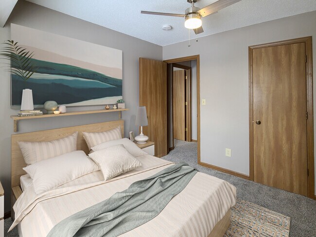 Apartamento renovado de tres habitaciones en Prairie West en Ames, Iowa. - Prairie West