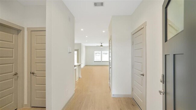 Foto del edificio - 29819 Ousel Falls Ln