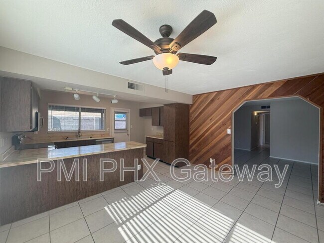 Foto del edificio - 1623 W Pampa Ave