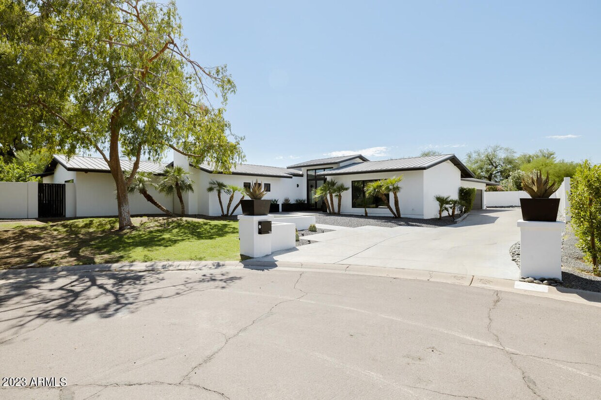 7501 E Cholla Ln, Scottsdale, AZ 85250 House Rental in Scottsdale, AZ