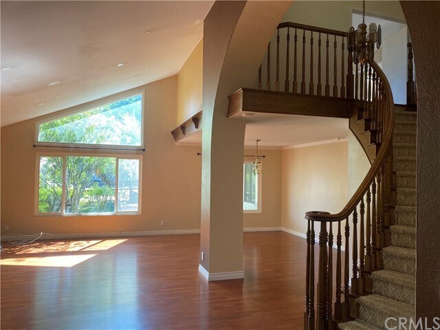 Building Photo - 1753 N Rosewood Way
