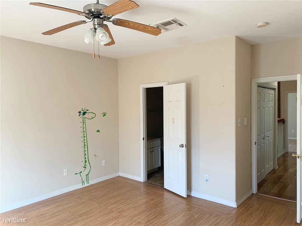 Primary Photo - 3 br, 2 bath House - 21011 Sun Creek Dr