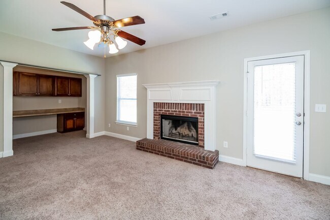 Building Photo - 154 Shoal Park Dr #59