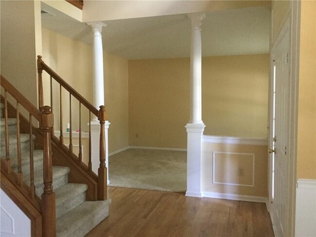 Building Photo - 3800 Richmond Ct