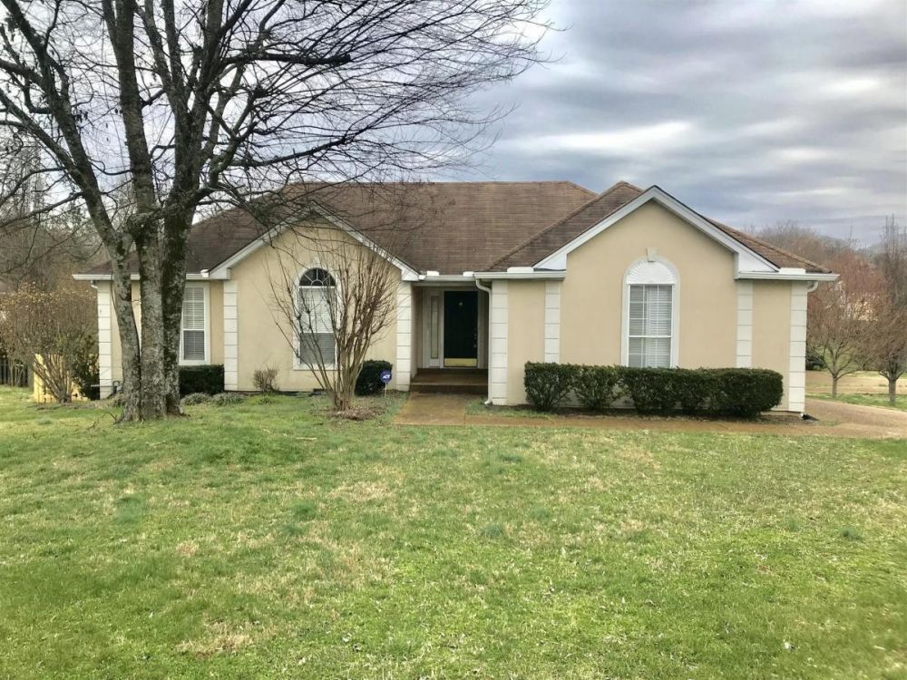 6015 Bradford Hills Dr House Rental in Nashville, TN