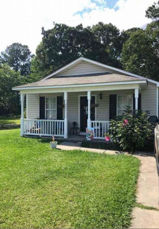 Foto del edificio - 321 Dogwood St