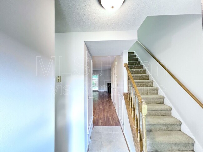 Foto del edificio - 2206 Alpine Rd