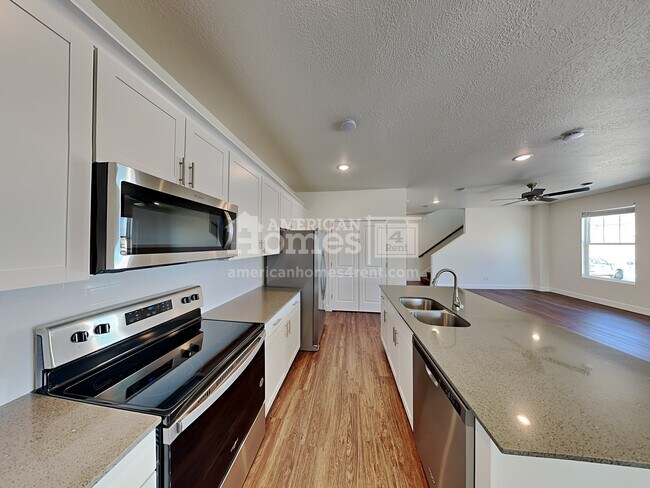 Building Photo - 6082 W Arranmore Drive