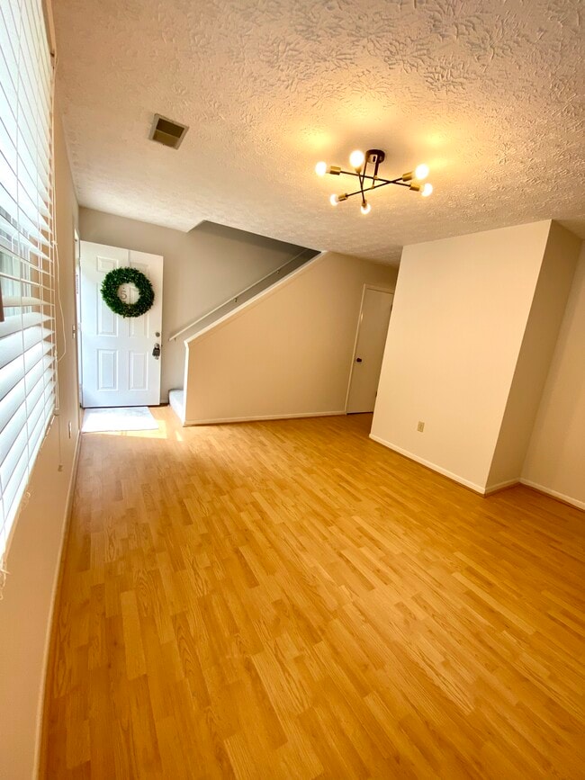 Living Room - 557 Old Bluefield Rd