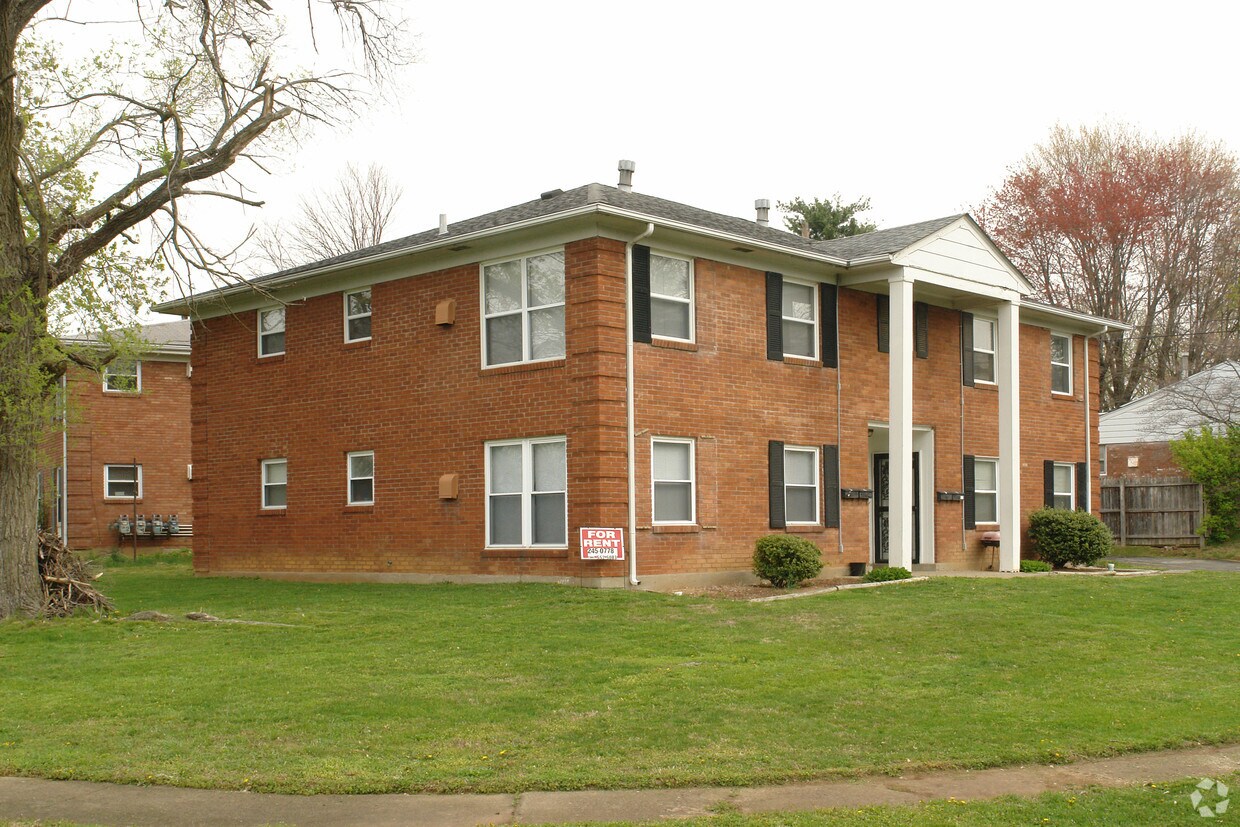 8801 Malvern Hill Rd, Louisville, KY 40242 Apartments in Louisville