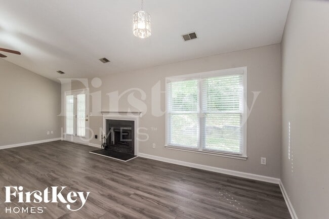 Building Photo - 3321 Argyle Ln