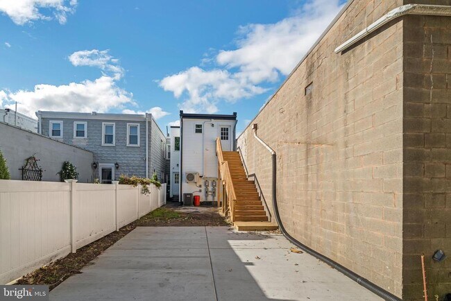 Foto del edificio - 111 Haddon Ave