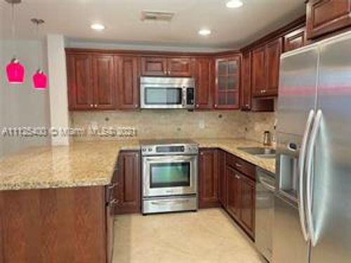 Foto del edificio - 10110 SW 154th Cir Ct