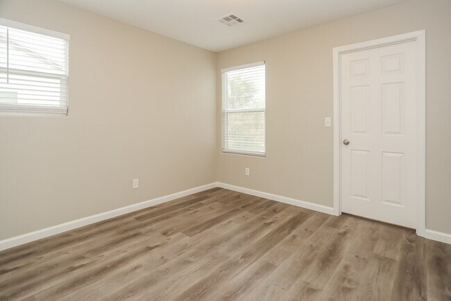 Foto del edificio - 6809 Armistead St