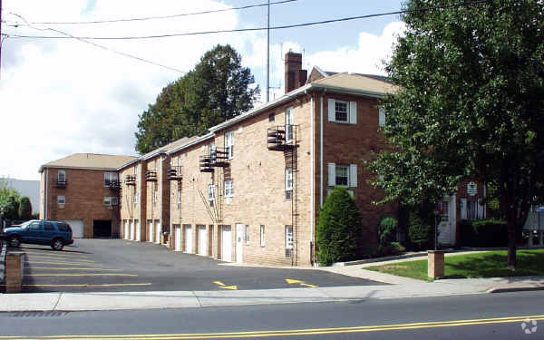 Foto del edificio - 46 Washington Ave