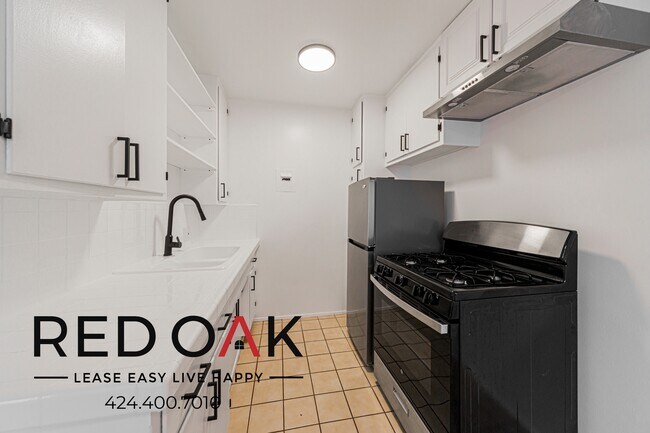 Foto del edificio - 259 N Euclid Ave