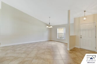 Building Photo - 9 Sea Beacon Pl
