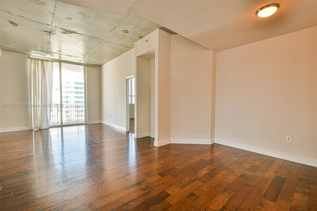 Building Photo - 2275 Biscayne Blvd