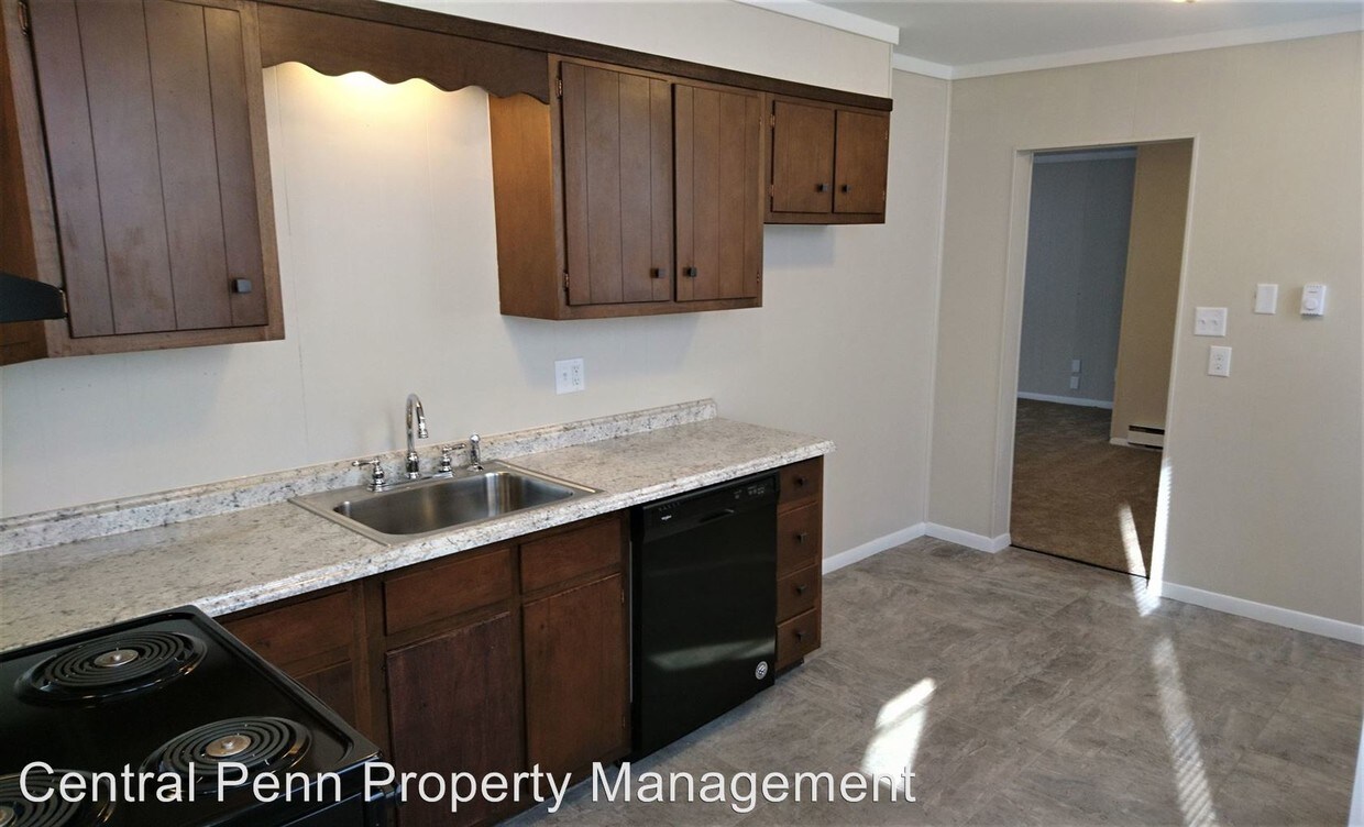 4707 Derry St, Harrisburg, PA 17111 Room for Rent in Harrisburg, PA