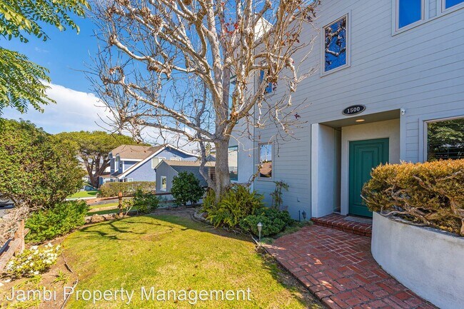 Foto del edificio - 4 br, 3 bath House - 1500 Chestnut Avenue
