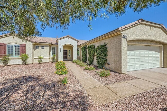 Foto del edificio - 2313 Fox Hills Dr