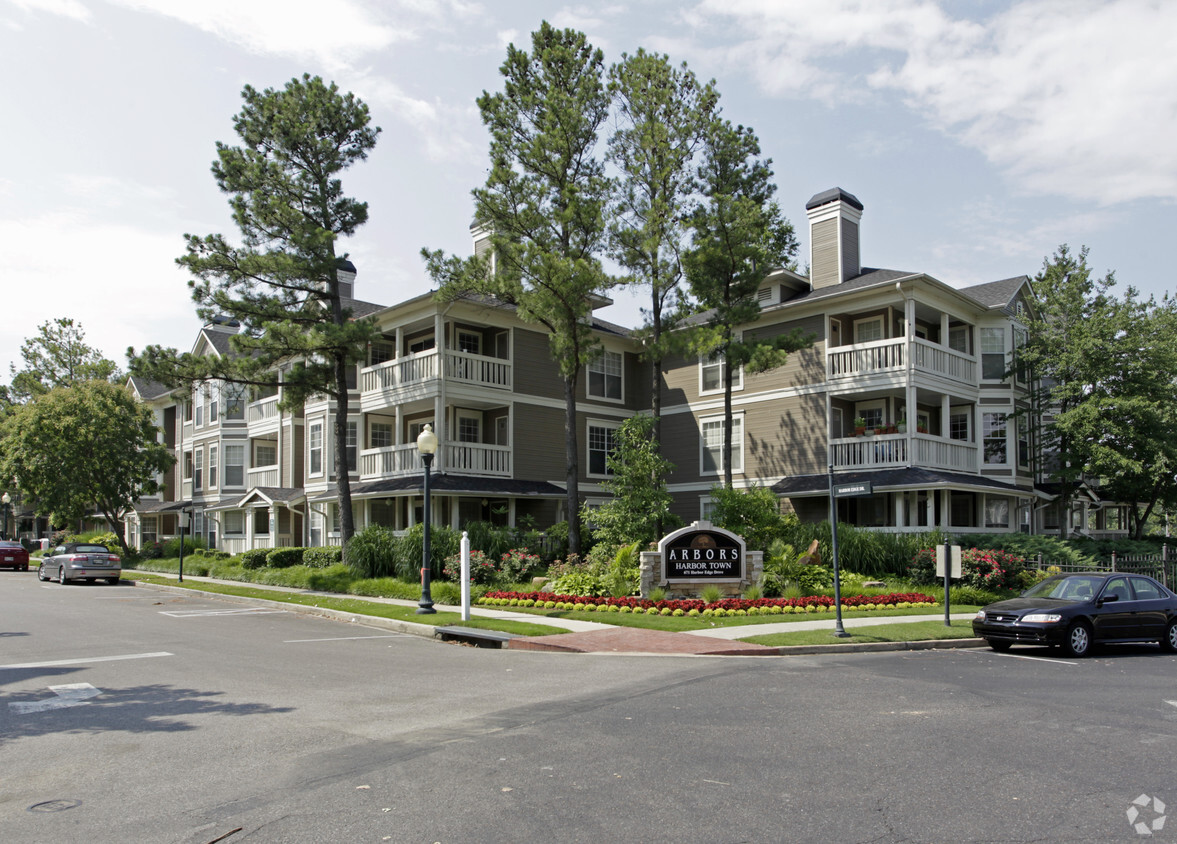 Arbors Apartments Memphis