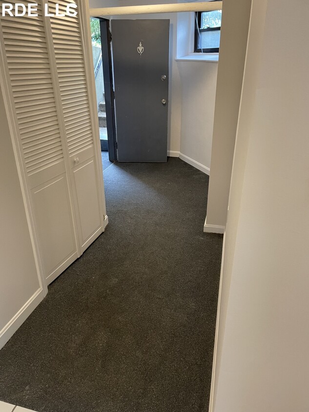 Foto principal - 83 Pleasant St