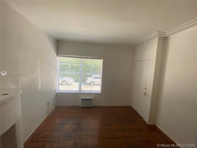 Building Photo - 1612 Drexel Ave