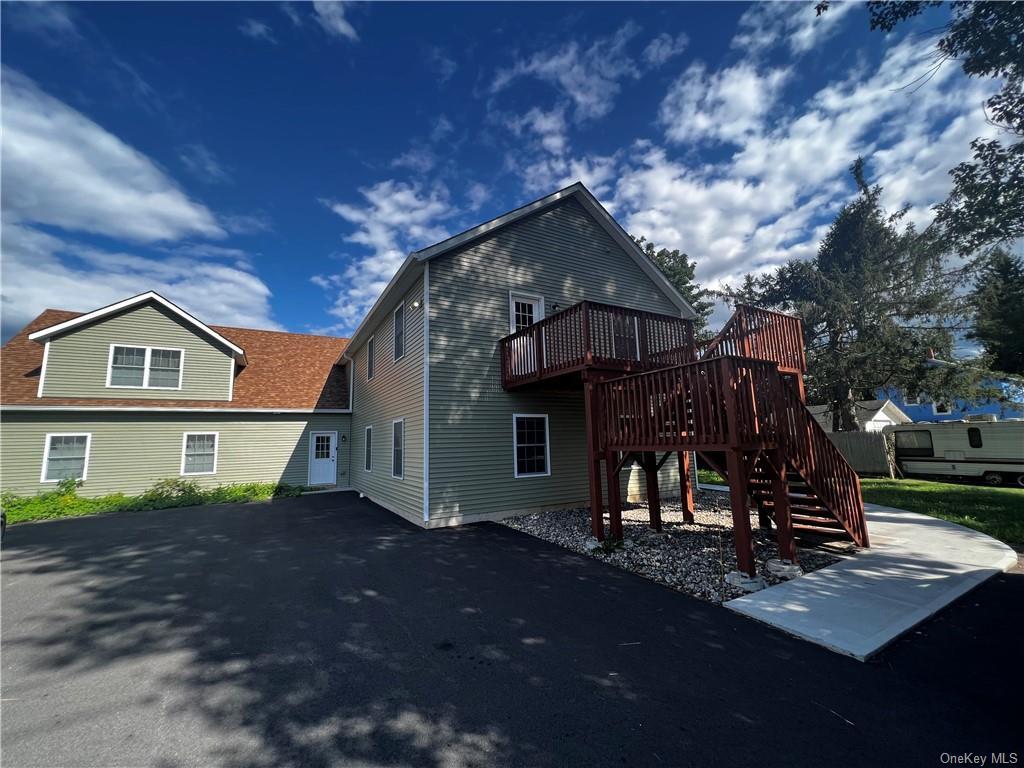 Primary Photo - 118 Plains Rd