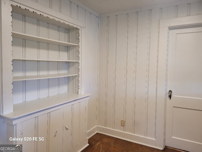 Foto del edificio - 91 Hearn Rd