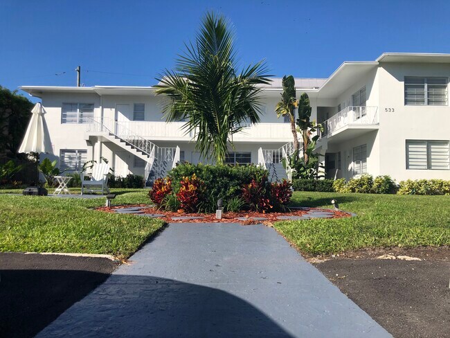 Foto del edificio - 533 Antioch Ave