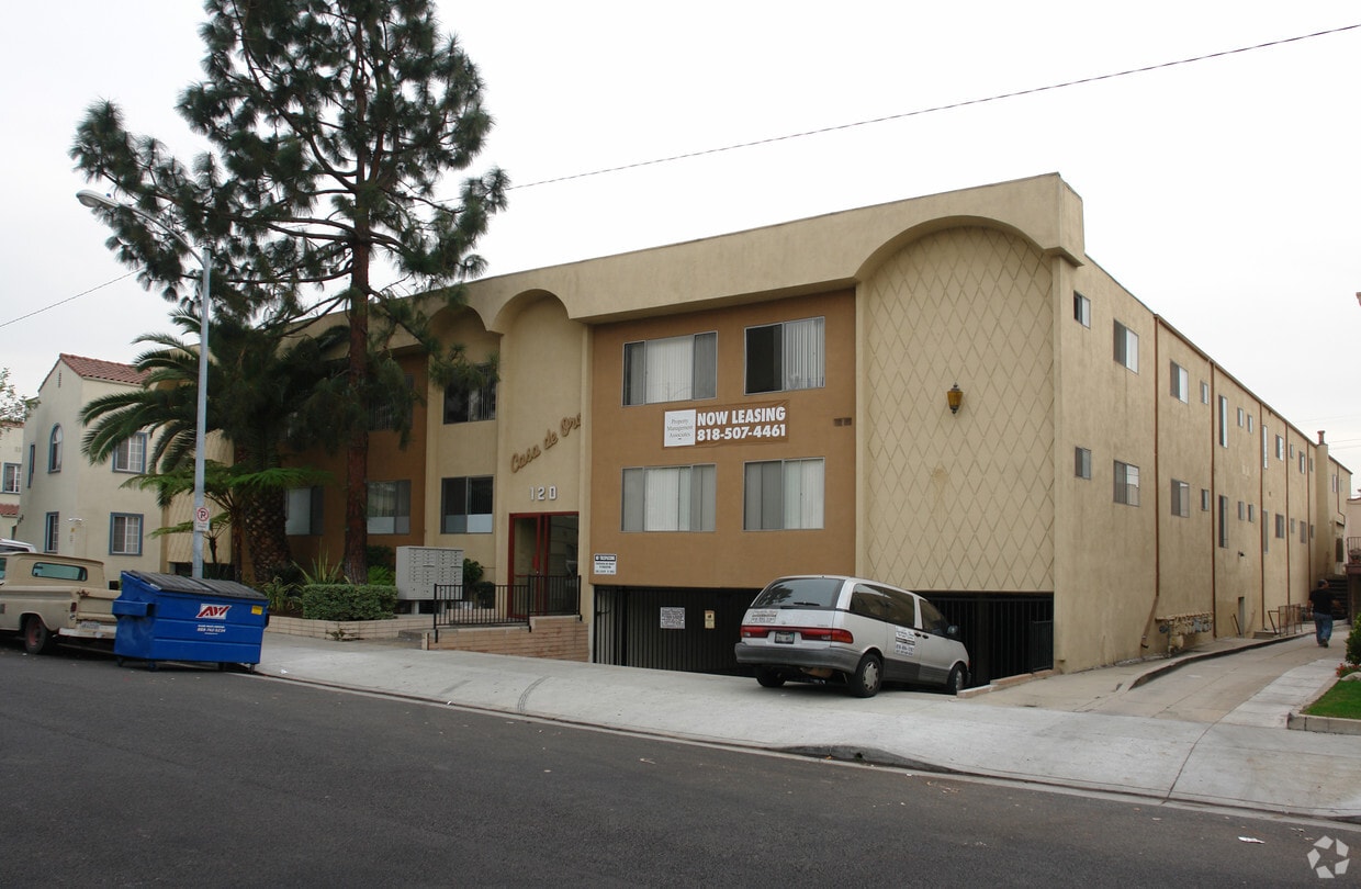 Casa De Oro Apartments Glendale, CA