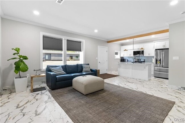 Building Photo - 238 Oriskany Blvd