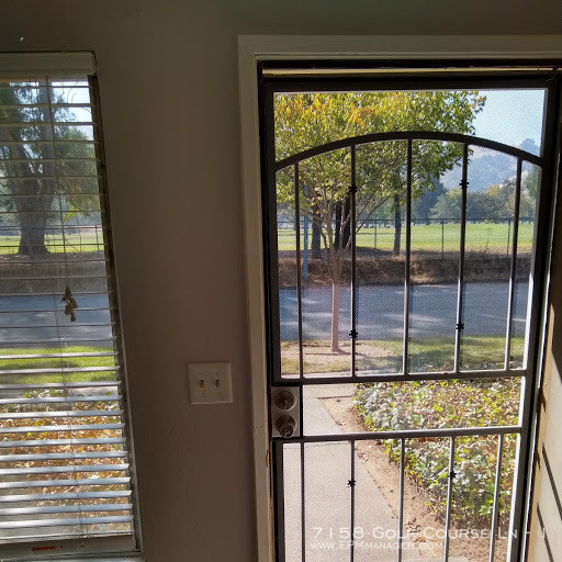 Building Photo - 7158 Golf Course Ln