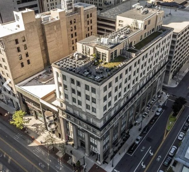 Building Photo - 51 N High St