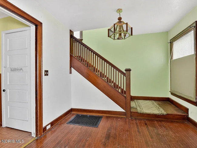 Building Photo - 3209 Kimball Ave