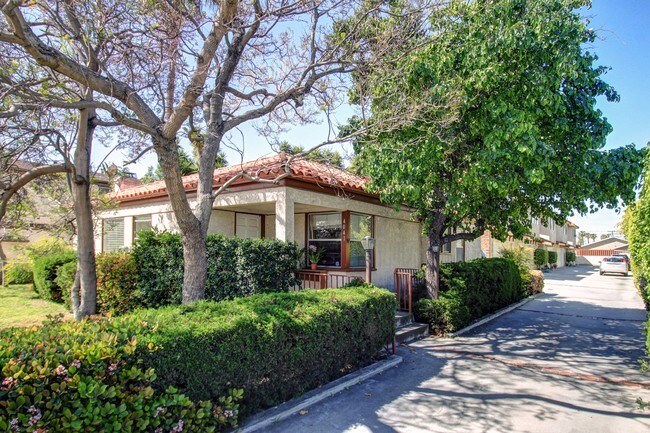 Foto del edificio - 4041 Wade St