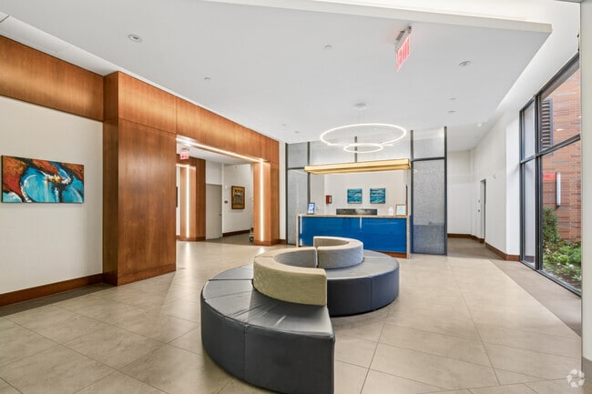 Lobby - 42 Broad