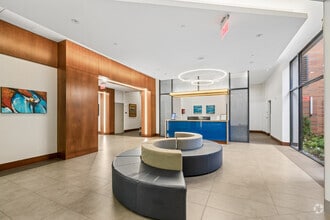 Lobby - 42 Broad
