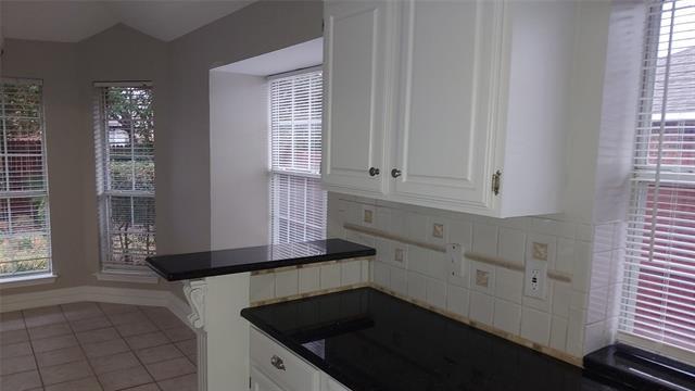 Building Photo - 4704 Justin Dr
