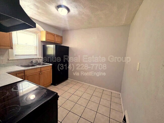 Building Photo - 5361 Wilborn Dr